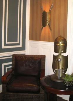 Deko Tischlampe LED Ritter Design Bronze mittelalterlich