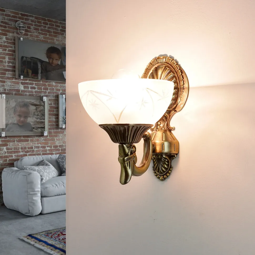 Elegante Wandleuchte HENRY in Messing Jugendstil