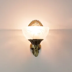 Elegante Wandleuchte HENRY in Messing Jugendstil