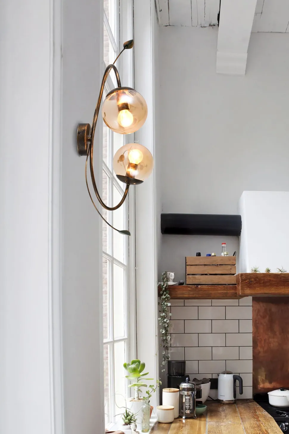 Florale Wandlampe Rauchglas Metall H: 65 cm Shabby 2x E14