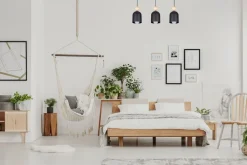 Gemütliche Hängeleuchte Schwarz Metall Holz E27 66 cm