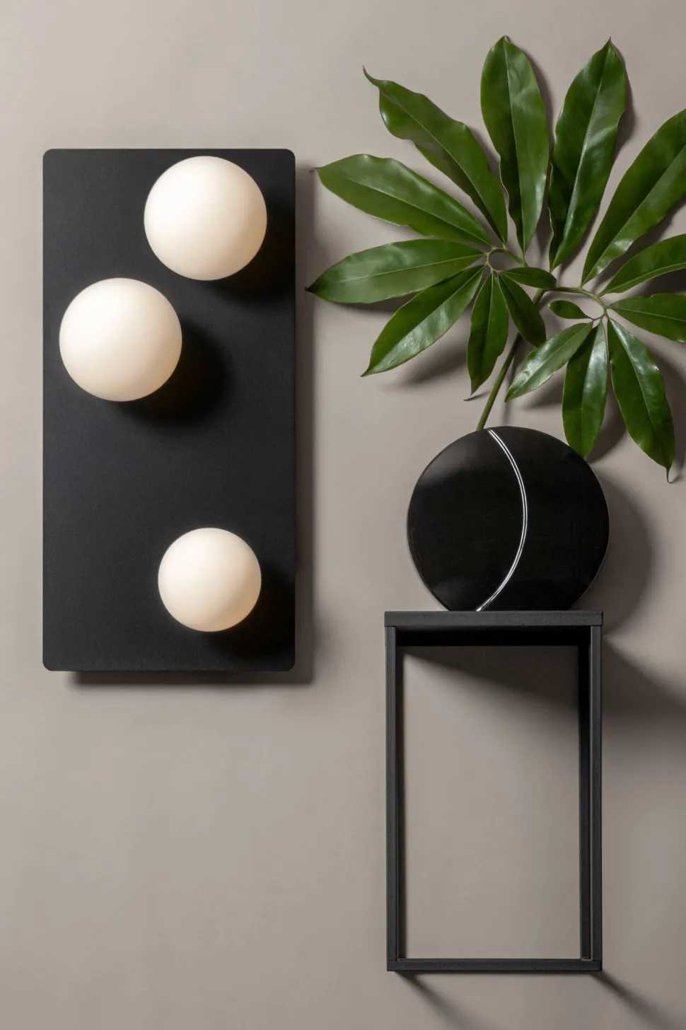 Lange Deckenlampe Glas Metall 62 cm 3-flammig wohnlich