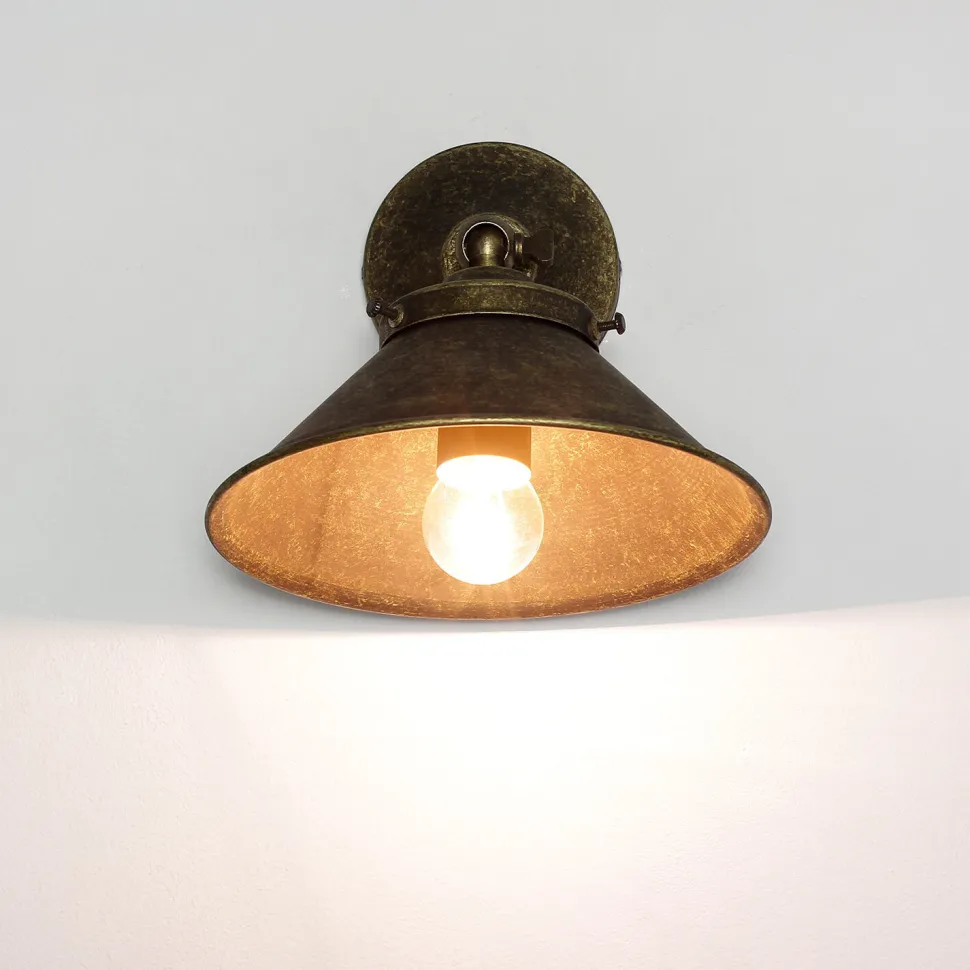 Messing Wandlampe in Bronze antik verstellbar