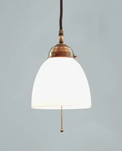 Runde Pendelleuchte Messing Glas Zugschalter E27 Ø15 cm