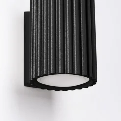 Schwarze Wandlampe klein 10 cm hoch GU10 aus Aluminium Modern