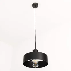 Stilvolle Pendellampe Schwarz Retro Schirmform