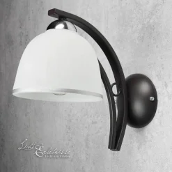 Wandleuchte AVIA in Schwarz