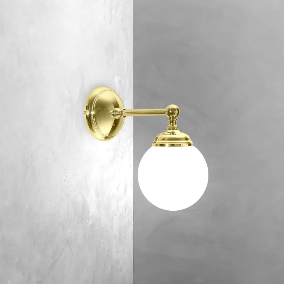 Wandleuchte Bad B: 12 cm Kugelschirm Glas Messing E14