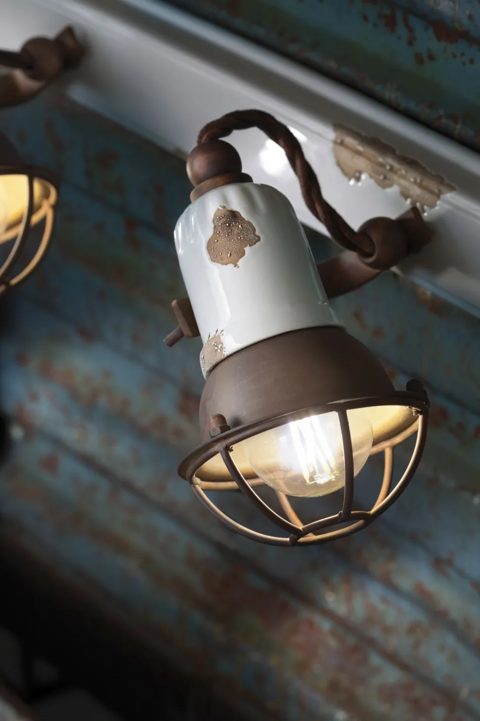 Wandleuchte 2-flammig Weiß Braun Keramik Metall