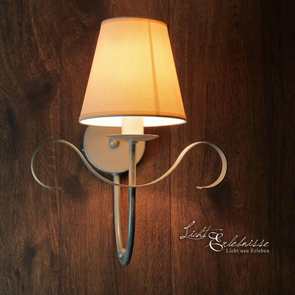 Wandleuchte MOTTO in Weiß