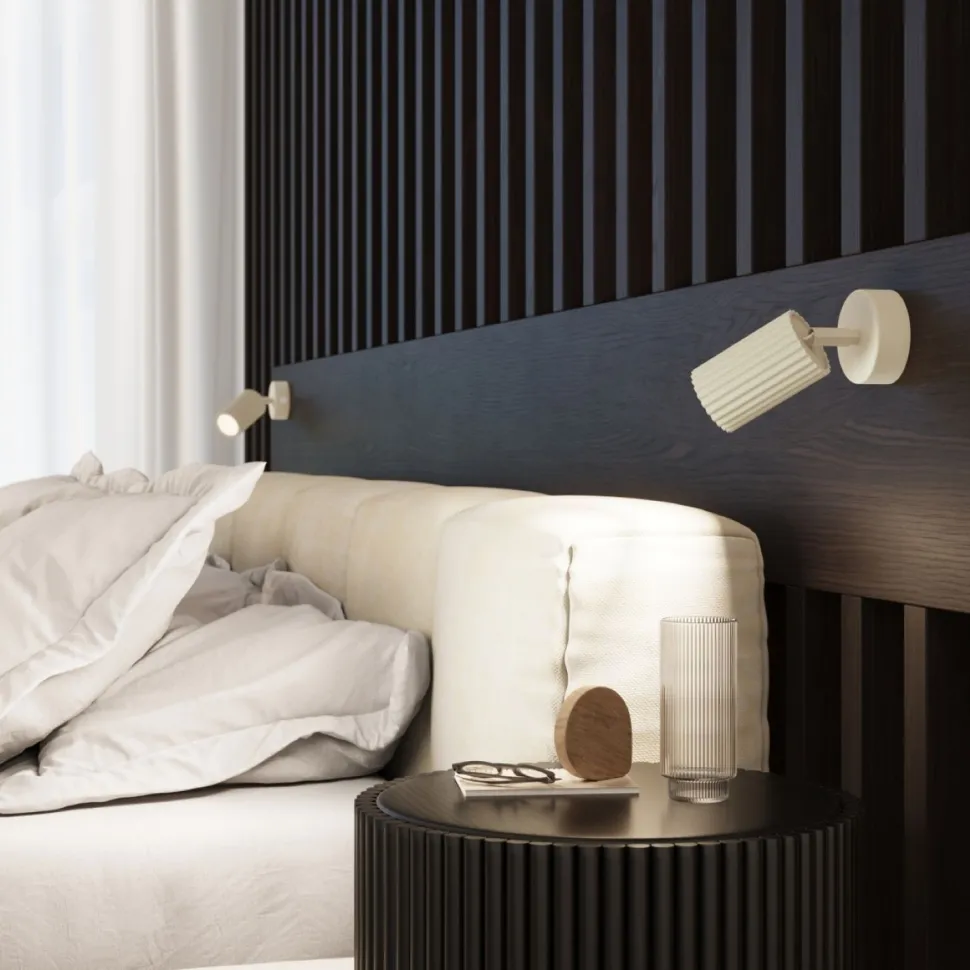 Wandspot GU10 B: 8 cm klein in Creme aus Aluminium