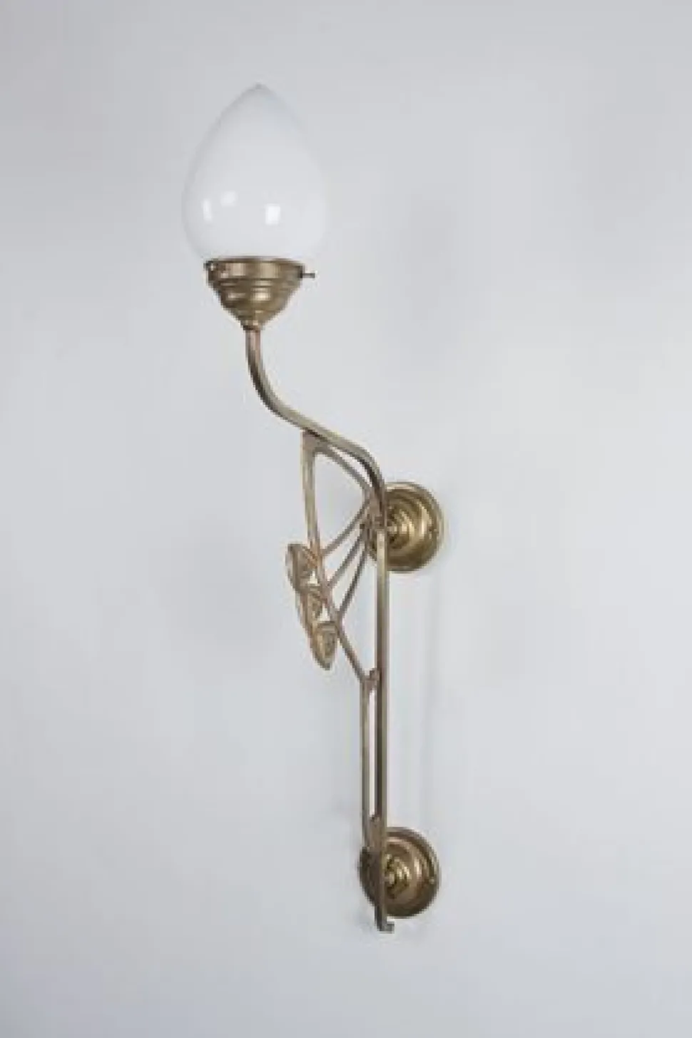 Wohnliche Wandleuchte Messing Glas Weiß E27 H:86 cm