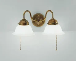 Wohnliche Wandleuchte mit Zugschalter E27 Glas Messing